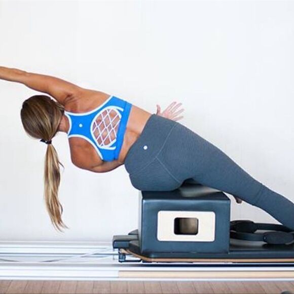 Lululemon Sweaty Or Not Bra, Pipedream Blue, Sz 4 - Picture 4 of 8